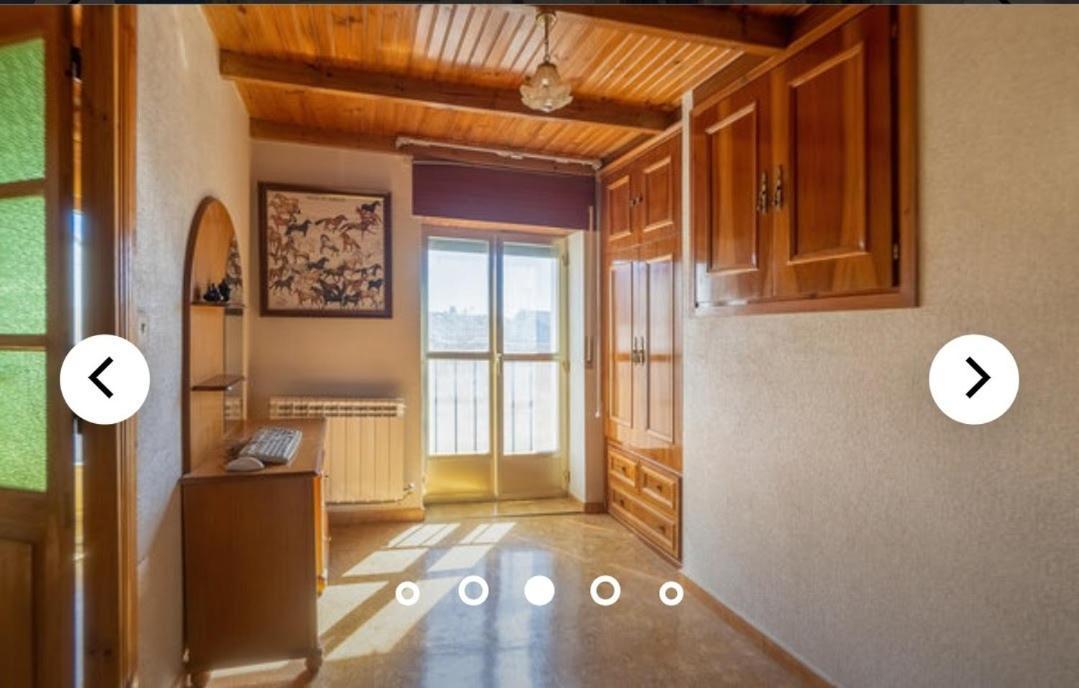 Villa La *